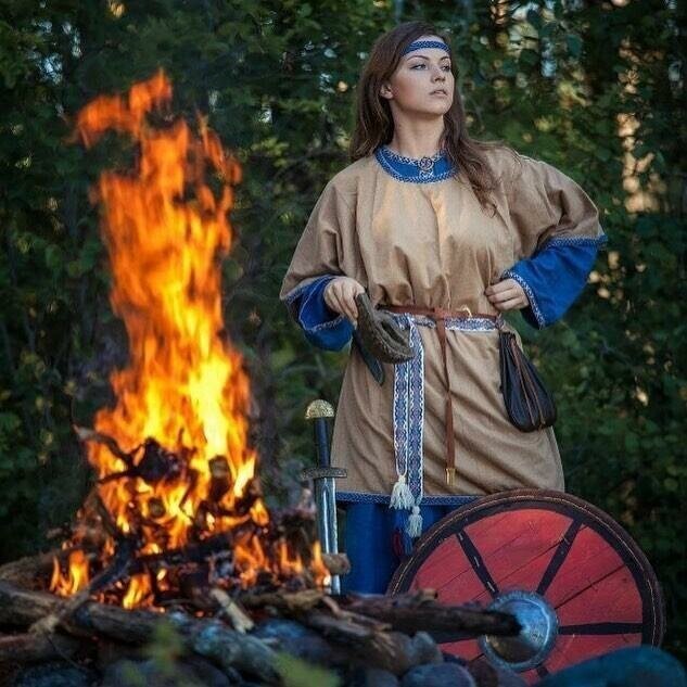Капитан женской сборной России по средневековым боям