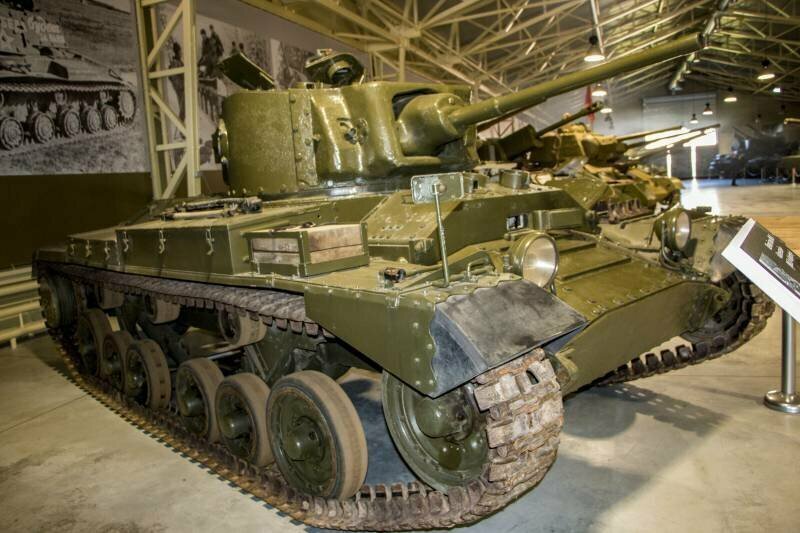 Другой ленд-лиз (продолжение). Пехотный танк Mk.III «Валентайн» снаружи и внутри