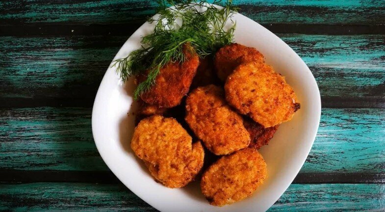 Куриные котлеты с сыром