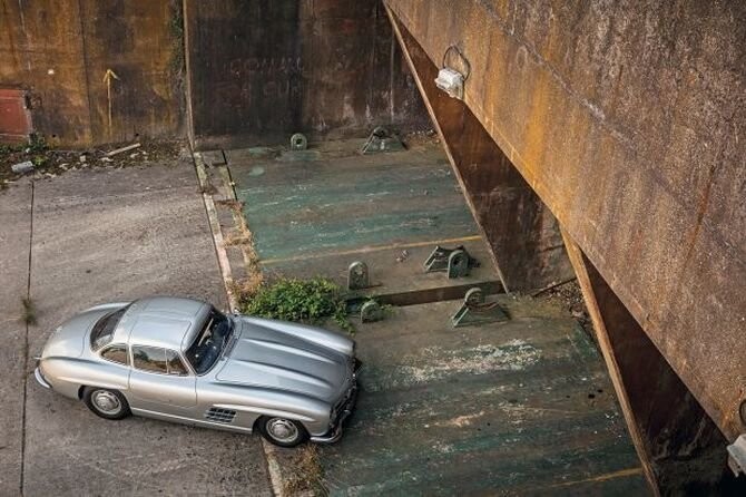 Интересная история о жизни Mercedes-Benz 300SL Gullwing в Советском Союзе