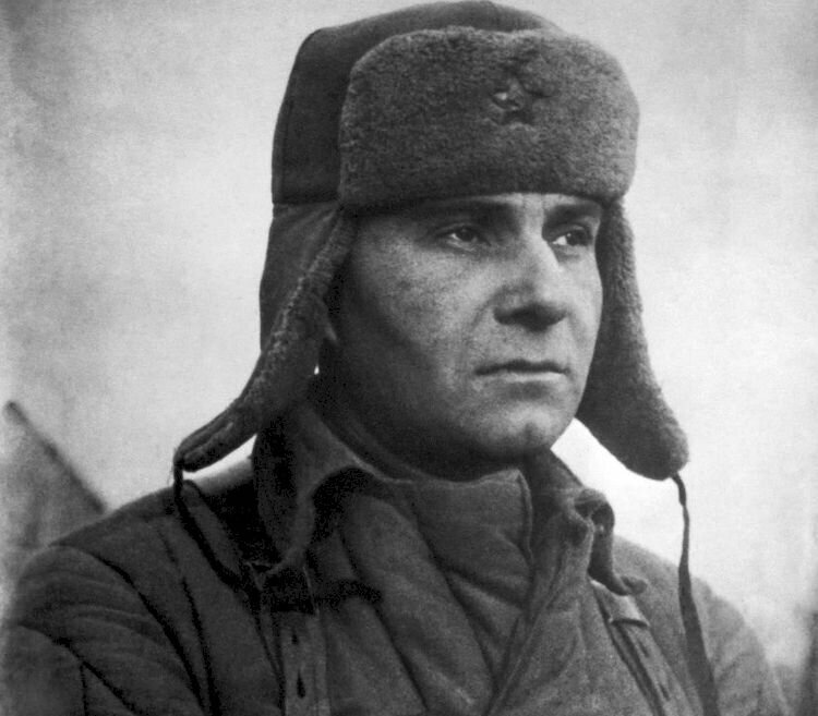Командир десанта майор Цезарь Куников