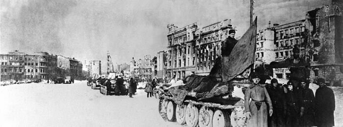 За сколько бы Красная Армия разгромила Гитлера в одиночку