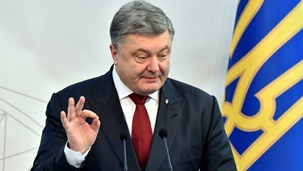 Неслыханный позор! У пьяного Порошенко «прорвало днище»
