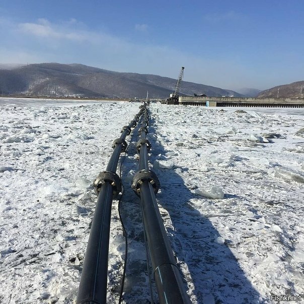 Китайцы выкачивают воду из Байкала