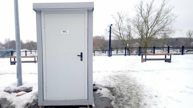 Установка туалета на набережной Брянска стала событием в городе