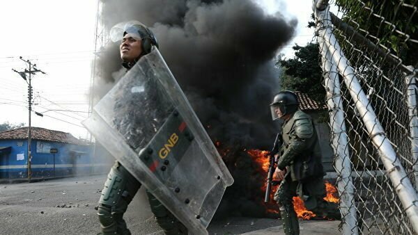 Венесуэла в огне