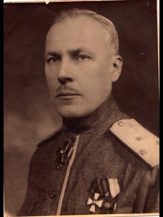 Владимир Константинович Витковский — полковник лейб-гвардии Кексгольмского полка, герой Первой мировой войны.