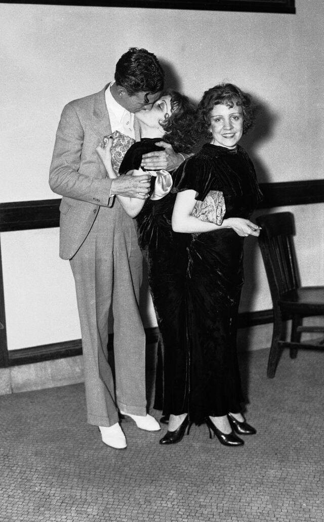 В 1941 году Дейзи вышла замуж за Гарольда Эстепа, более известного как танцор Бадди Сойер, который также был геем. Брак продлился десять дней