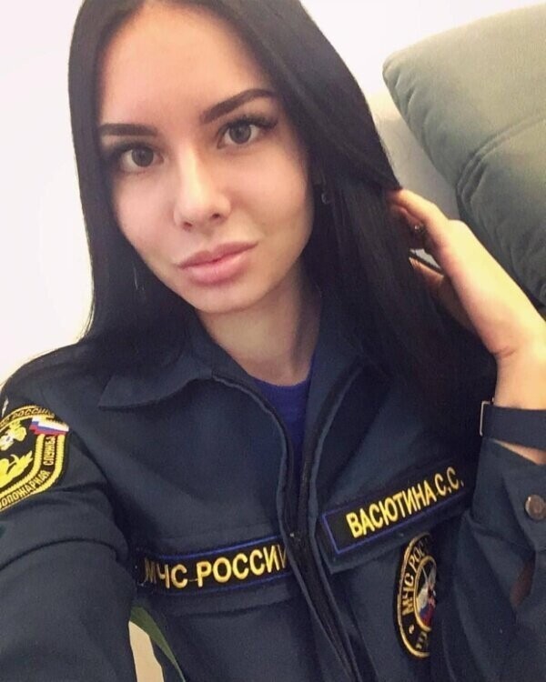 Красивые русские девушки в форме