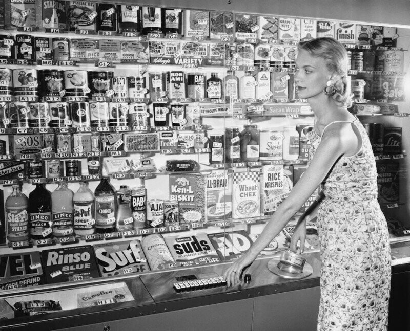 Магазин-автомат самообслуживания. 1956 год.