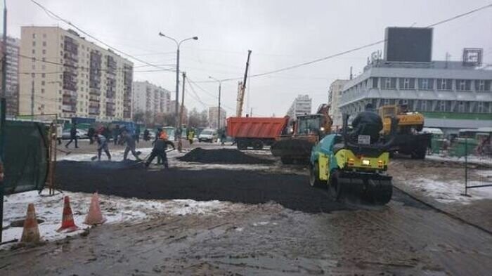 Не ищите здесь смысл. Здесь в основном маразм