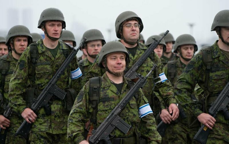 "Русские будут воевать за нас". Неуставные отношения в эстонской армии