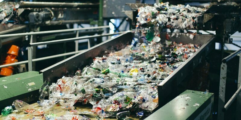 Как Норвегия перерабатывает 97% пластиковых бутылок