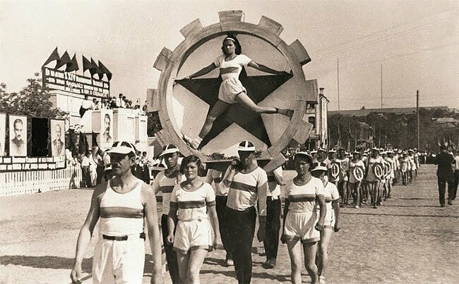 3. Парад спортсменов в России, 1938 год