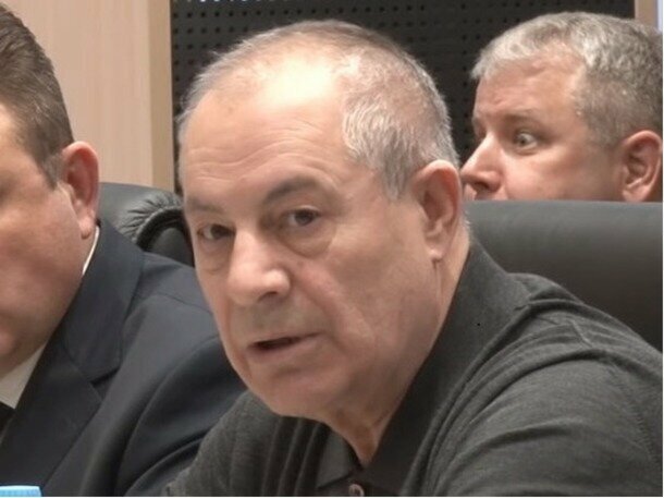 Волгоградского депутата, назвавшего пенсионеров «тунеядцами и алкашами», исключили из Единой России