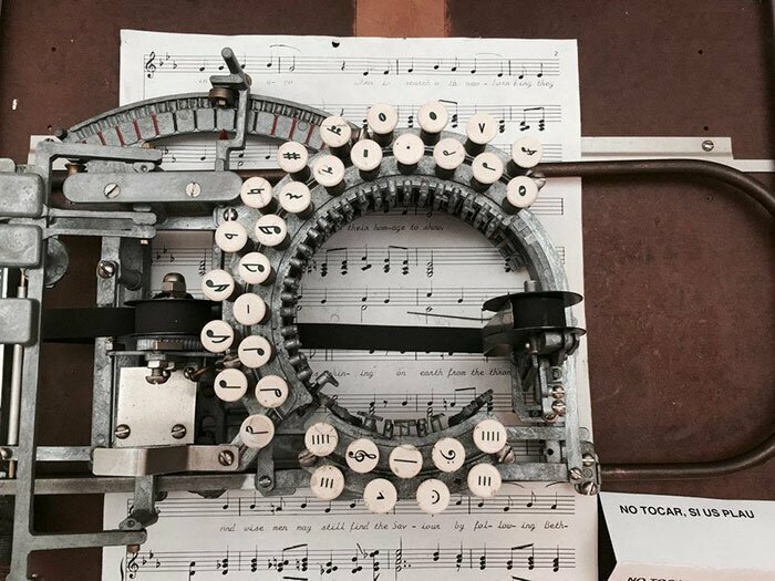 Вот это вещь: нотная печатная машинка Keaton Musiс