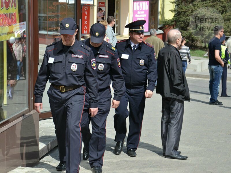 В России полицейские могут получить право выдавать предупреждения