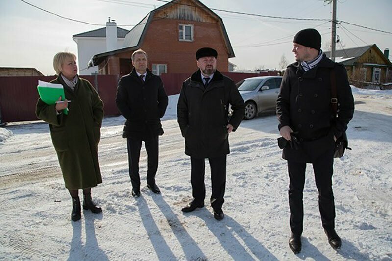 Депутаты Екатеринбурга нашли школу с выгребной ямой вместо туалета