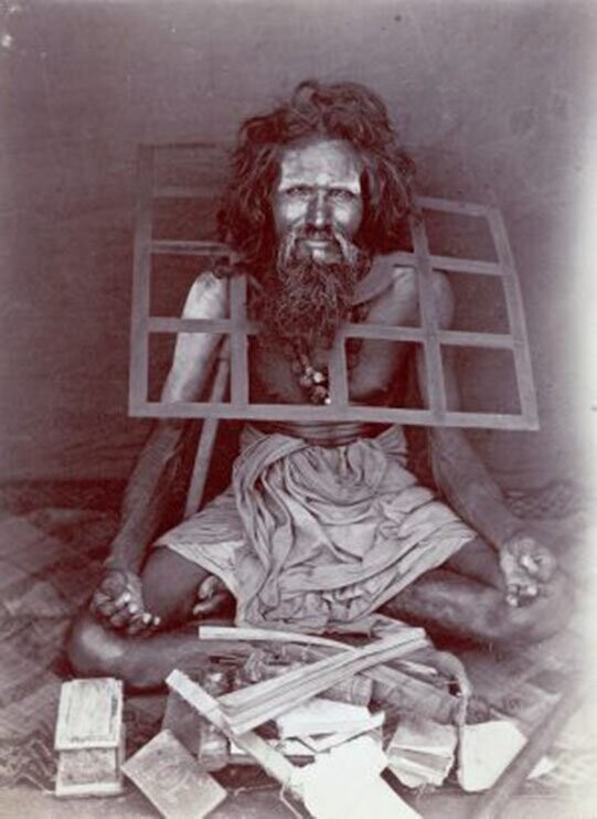 Индийский аскет с железным ожерельем, Индия 1870 . 
