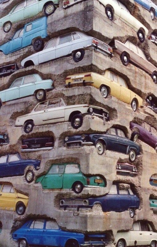 Долгосрочная парковка Армана Пьера Фернандеса, 1982 год.