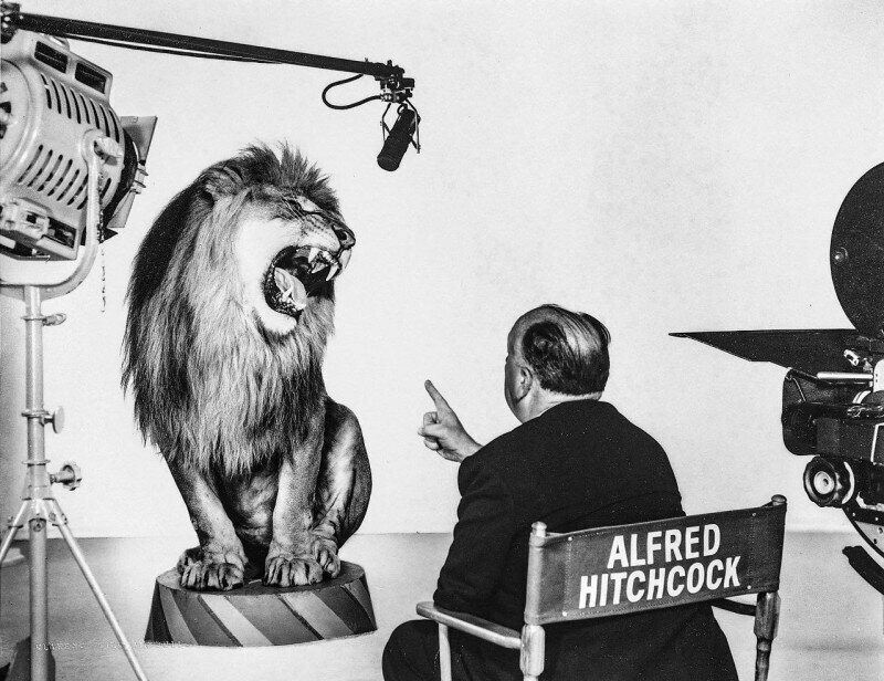 Съемки легендарной заставки студии Metro-Goldwyn-Mayer под руководством кинорежиссёра Альфреда Хичкока, 1958 год.