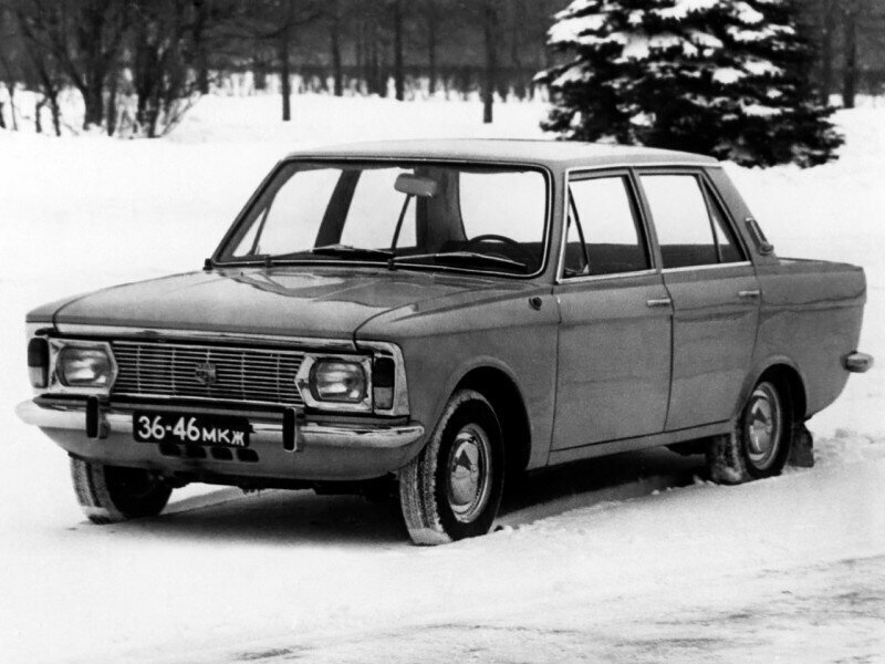Москвич-3-5-2 - опытный седан среднего класса, построенный в 1970 году