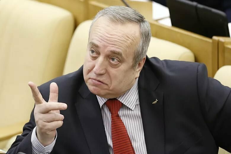 Сенатор Клинцевич заявил, что в «Единой России» состоят лучшие люди страны. Кто не согласен – пятая