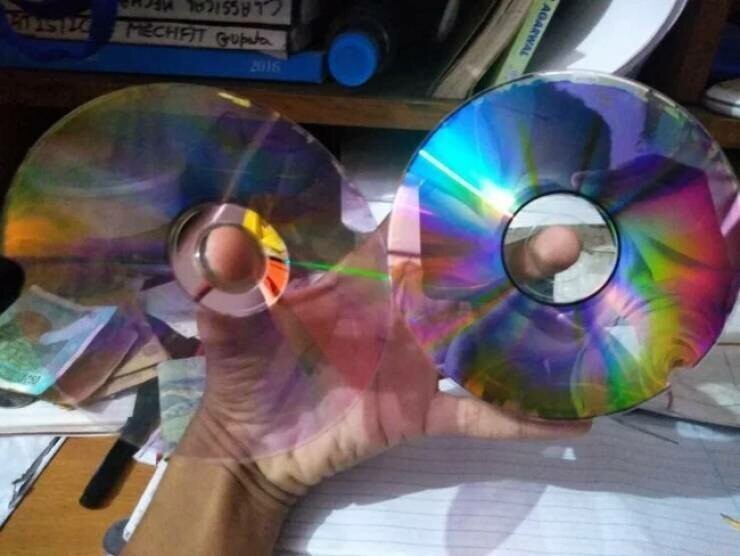 Мой парень случайно разделил диск на две части