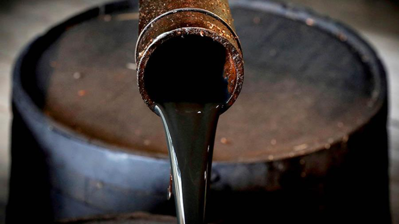 Хозяйке на заметку: 8 способов использовать домашнюю нефть