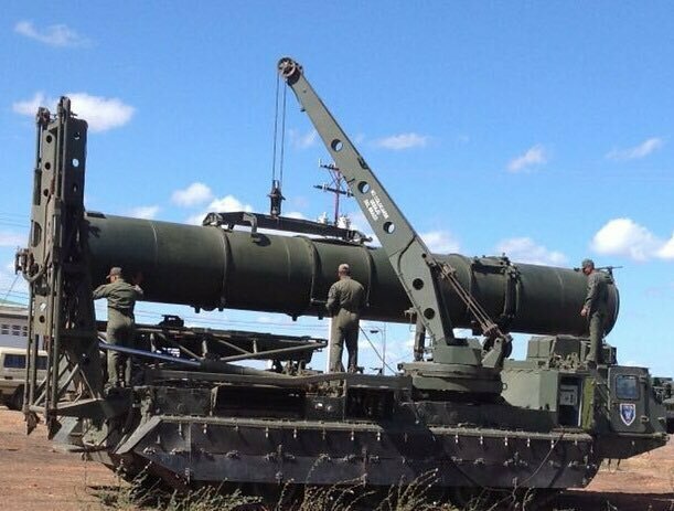 Шах Вашингтону: Китай перебрасывает войска в Венесуэлу