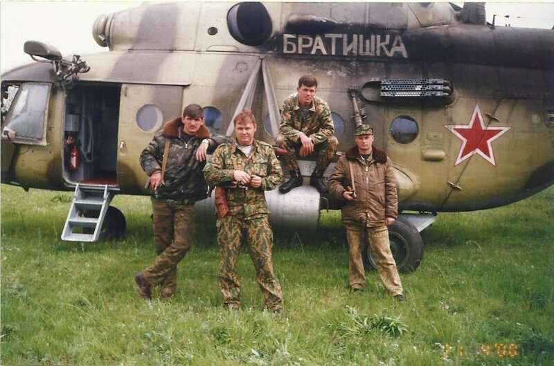(слева направо) С. Стукаленко, С. Палагин, Н. Стоц, А. Нестеров. 2000 г.