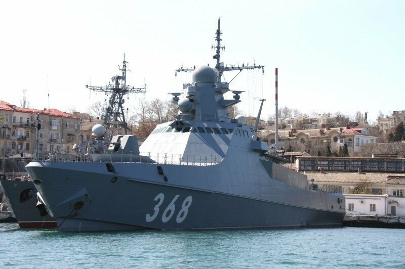 Патрульный корабль «Василий Быков» впервые прибыл в Севастополь