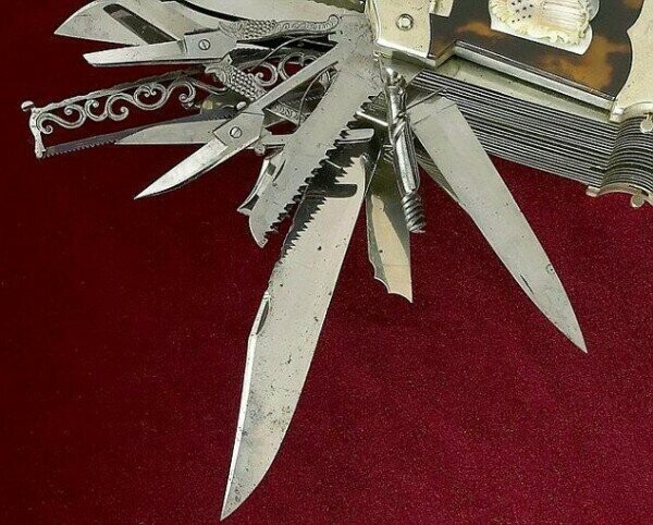Мать всех швейцарских складных ножей