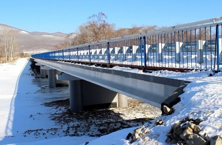 В Приморском крае открыто движение по новому мосту в село Суворово