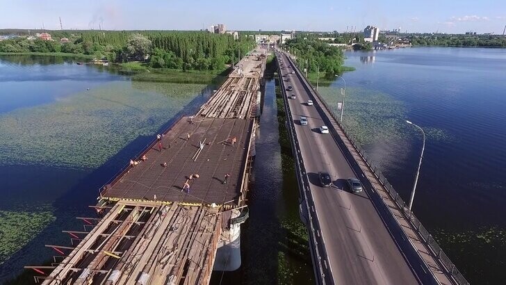В Липецке после реконструкции ввели в эксплуатацию Петровский мост