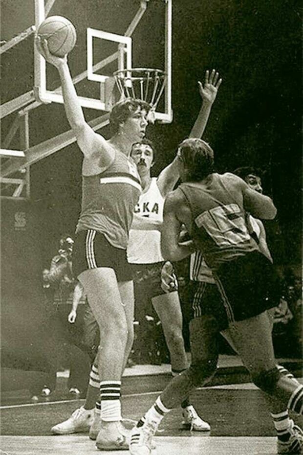 Александр Сизоненко, баскетболист сборной СССР, 245 см
