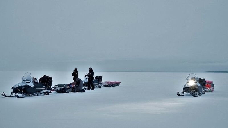 Суровые магнитогорцы прокатились на снегоходах по Арктике и так увлеклись, что поставили мировой рекорд
