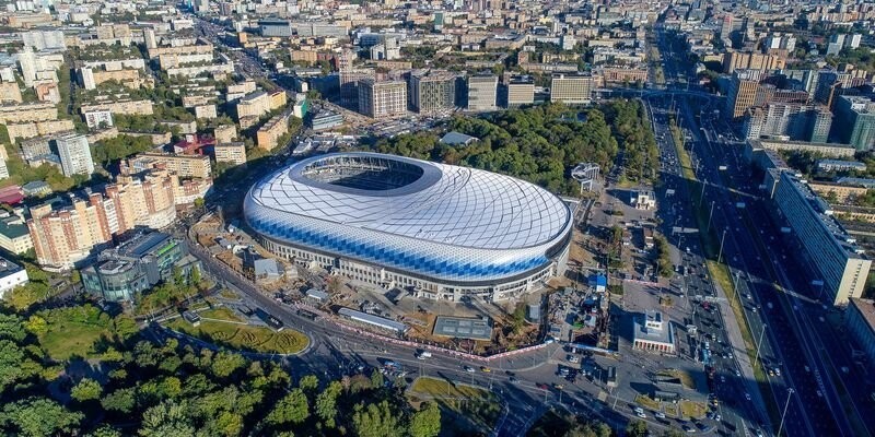 А таким красавчиком стал сейчас: