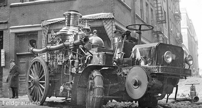  В 1911 г. в США стартовала программа модернизации пожарных частей. 