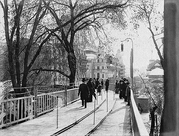Движущийся электрический тротуар Всемирной выставки 1900 года
