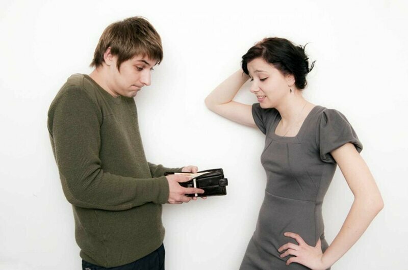 8 признаков того, что ты нищеброд