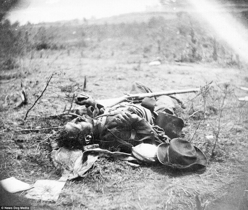 Ужасающие фотографии жертв самой кровопролитной войны в истории США