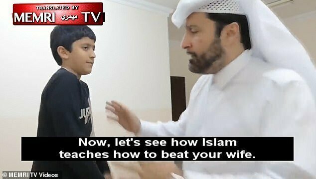 "Давайте посмотрим, как ислам учит бить жену"