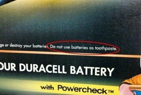 Не используйте батарейки в качестве зубной пасты