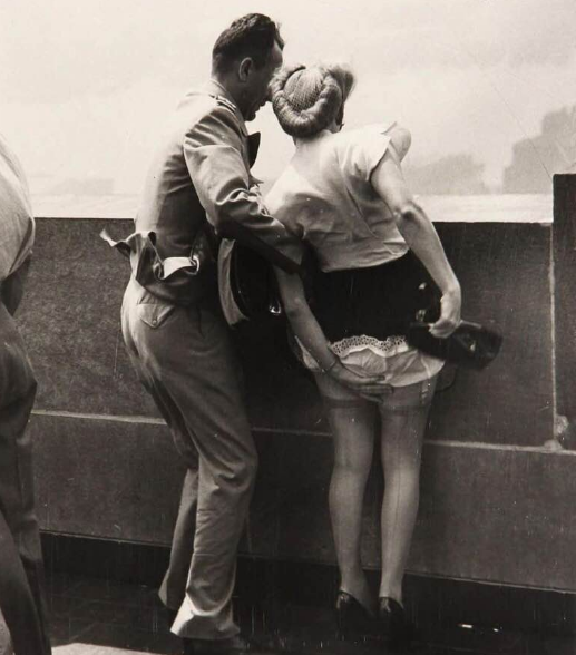На вершине Эмпайр Стейт Билдинг, 1942 год. 