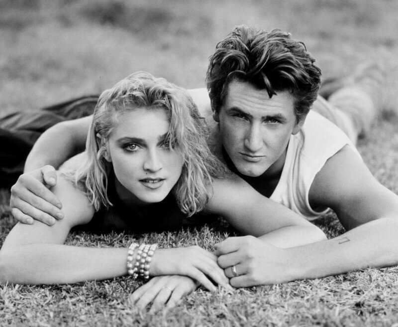Молодожены Мадонна и Шон Пенн, фотограф Херб Риттс, сентябрь 1985 года.