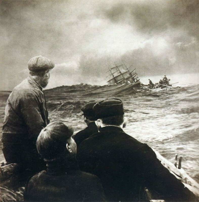 "Кораблекрушение", 1911 год, фотограф: Фрэнсис Джеймс Мортимер