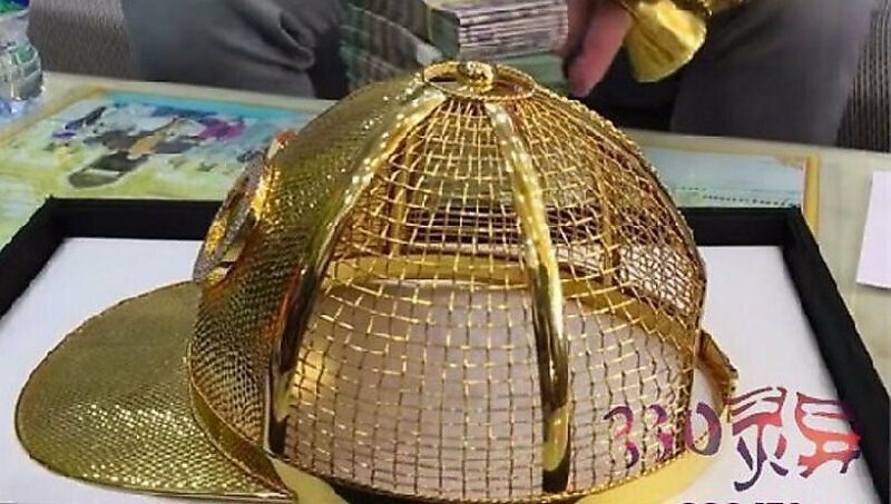 Вьетнамский миллионер за два дня до ареста обзавёлся золотой бейсболкой