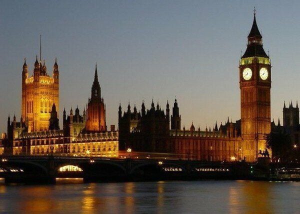  1. Биг Бен – это башня с часами в Лондоне