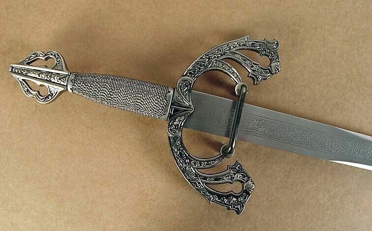 Оригинальный меч Тисона